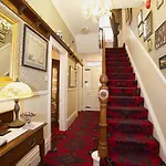 Casa de hóspedes Barbican House