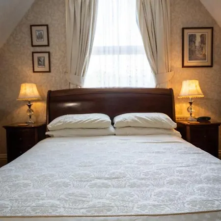 Barbican House 4* York
