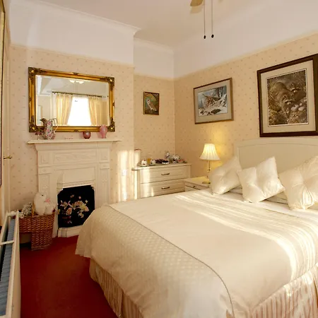 Barbican House يورك