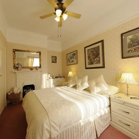 بيت ضيافة Barbican House 4*