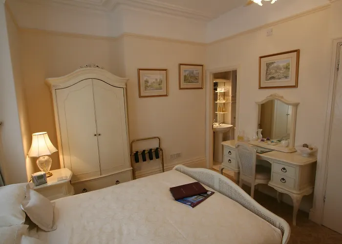 Barbican House Pensjonat 4*