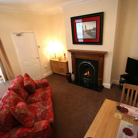 Barbican House 4* York